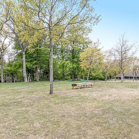 2 Bedroom Lovely In Allinge-Sandvig